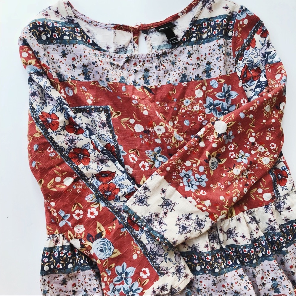⭐️NEW⭐️Floral tunic (girls XL)